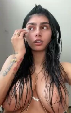 Mia Khalifa Naked And Shower Ppv Video Hotmoza Free Leaked Gamer