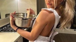 Breckie Hill Onlyfans leak Nude big ass in kitchen