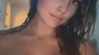 Amanda Cerny Fully Naked Shower Tease